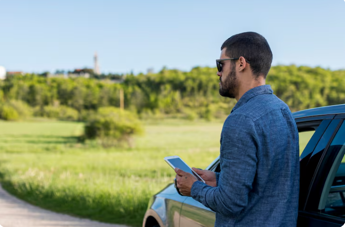 How Connected Travel Technology Makes Road Trips Easier to Plan and Safer to Navigate